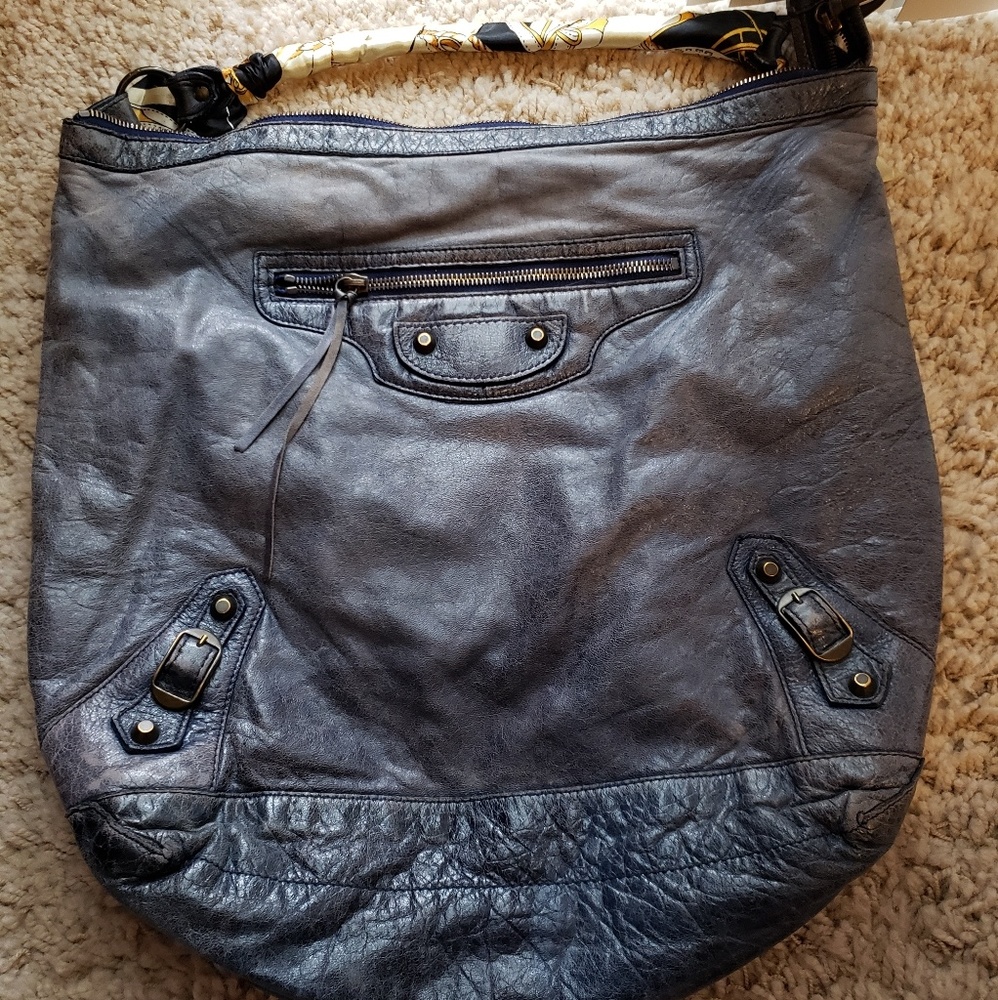 🚫Not for sale🚫Authentic Balenciaga Hobo bag